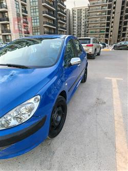 بيجو 307